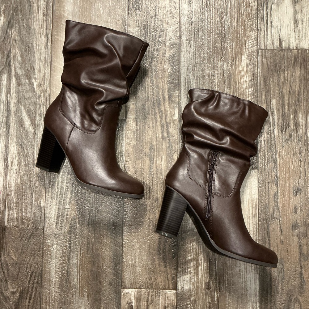 Style & Co. Dark Brown Heeled Boots Size 9.5 - Picture 9 of 16